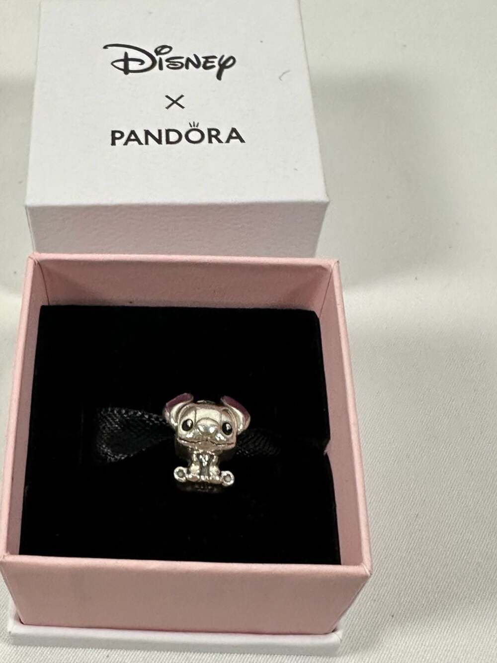 2020 Pandora x Disney's Lilo and Stitch, Mixed Enamel charm